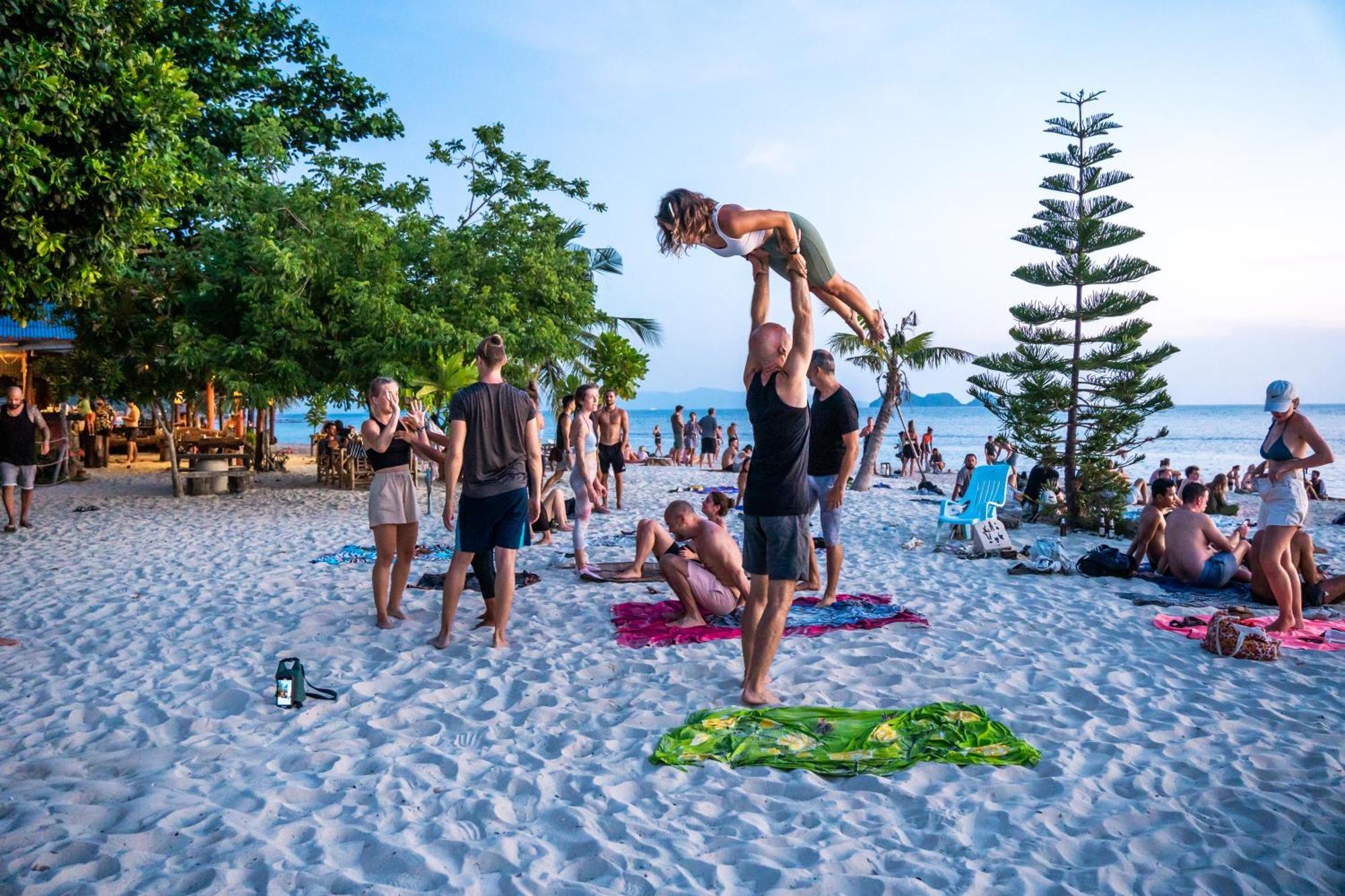 Bodega Beach Party, Koh Phangan Thong Sala Bagian luar foto